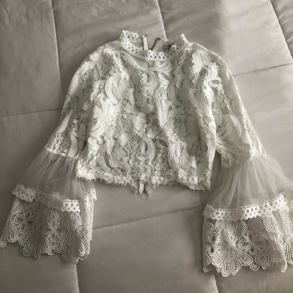 Lace Bell Sleeve Top - Picture 5 of 5